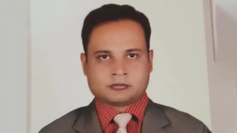 ইউক্রেনে বাংলাদেশী জাহাজে আটকা পড়া সাতক্ষীরার ক্যাপ্টেন মনসুরুলের পরিবার উৎকন্ঠায়