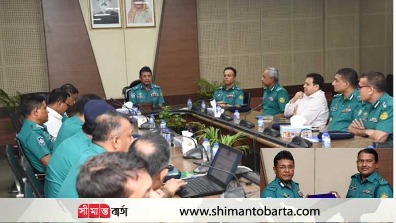 ডিএমপি কমিশনারের সাথে বিভাগের প্রধানদের এপিএ স্বাক্ষর