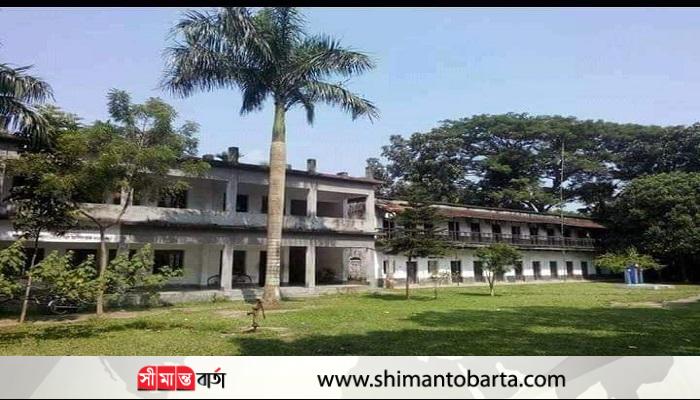 কালীগঞ্জে পিকেএম মাধ্যমিক বিদ্যালয়ে নিয়োগ বাতিলের সভা পন্ড