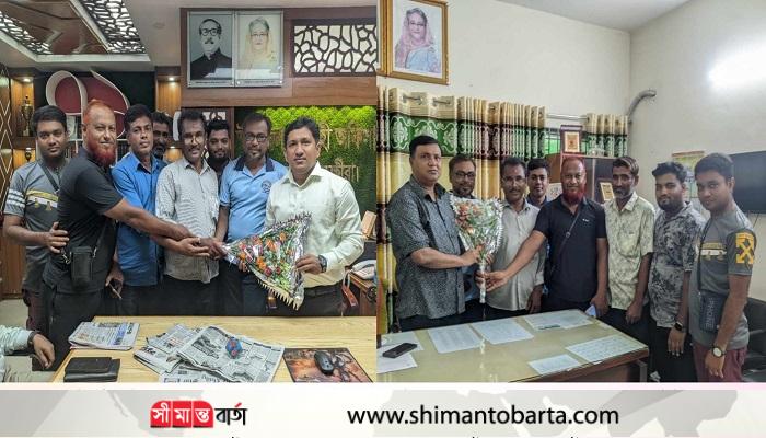 নব-গঠিত দেবহাটা রিপোর্টার্স ক্লাবের পক্ষ থেকে ইউএনও-ওসিকে ফুলেল শুভেচ্ছা