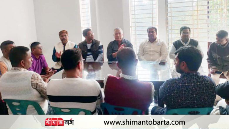 নলতায় সাংবাদিকদের সাথে মতবিনিময় করলেন সাতক্ষীরা-৩ আসনের বিএনপির মনোনয়ন প্রত্যাশী অধ্যাপক ডাঃ শহীদুল আলম